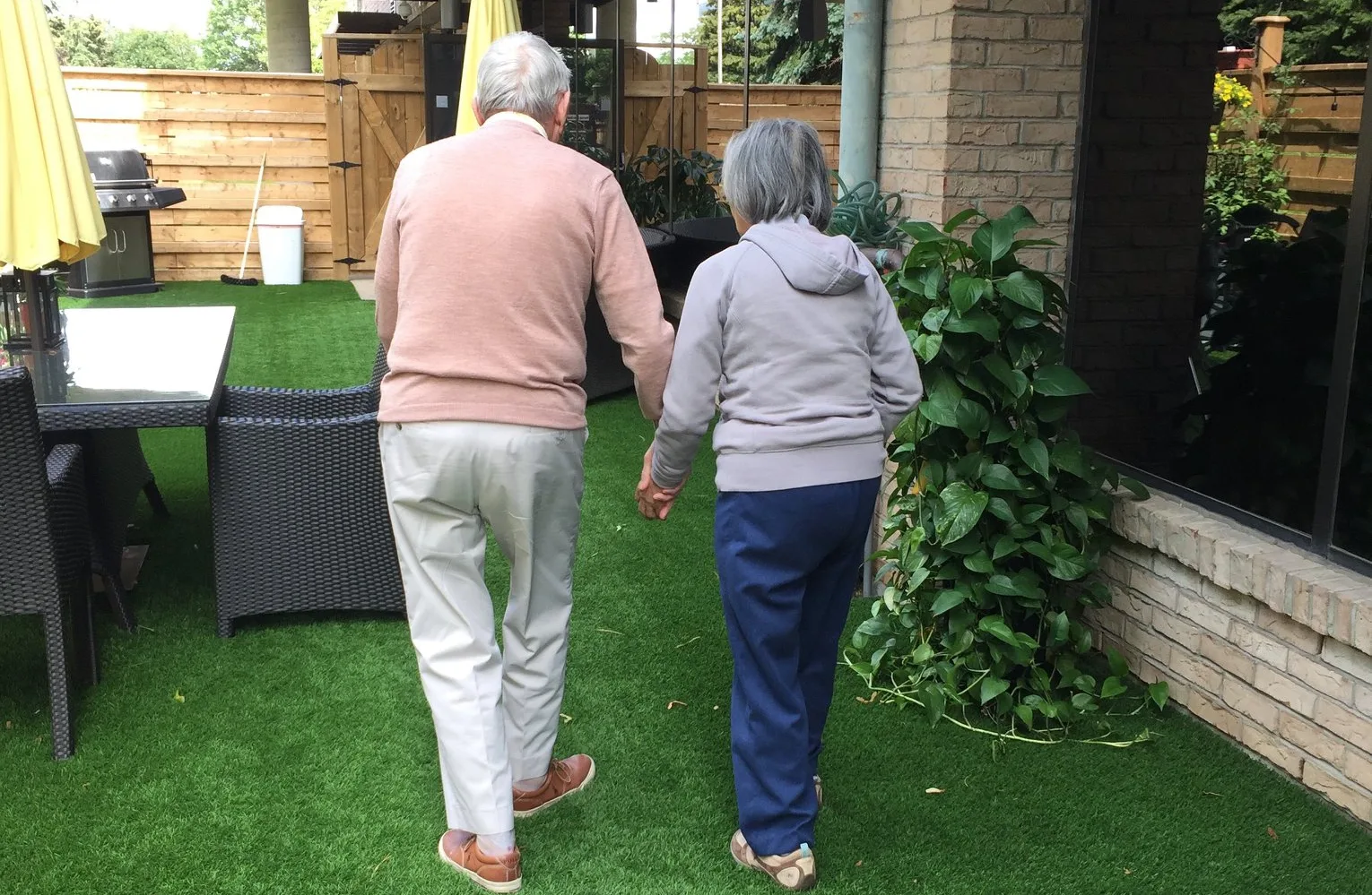 People With Dementia & Alzheimer's Walking at Our Respite Stay
